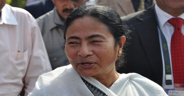 Recent quotes by Mamata Banerjee for Narendra modi and over demonetization