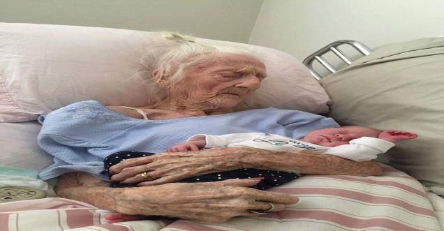 Video -101 year old lady birth baby - Rosa Camfield Arizona
