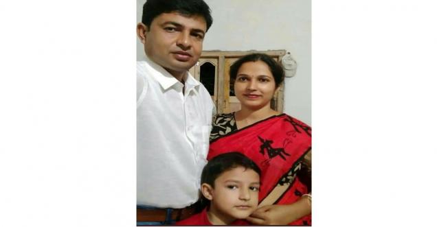 RSS member, his pregnant wife and child were strangled to death