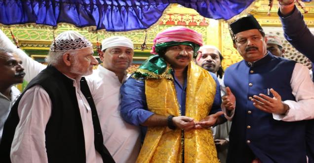Manoj Tiwari video visiting Mosque is from 2018, not 2019