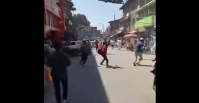 Video of stone pelting and message of Rajasthan becoming Kashmir