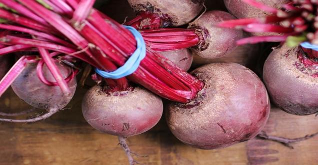 Top 10 Foods to Clean Your Arteries that Can Prevent a Heart Attack, Beets