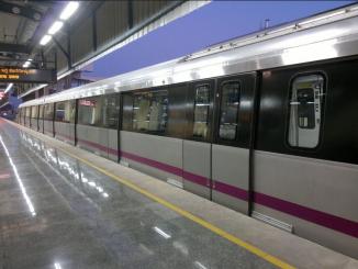 Scrap Hindi, Siddaramaiah tells Bengaluru Metro, why not English?