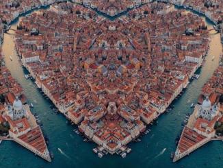 Truth about Venice City in Italy, is it heart shape image size