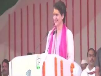 Priyanka Gandhi holds massive rally in Varanasi, visits temple in Varanasi