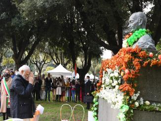 WATCH pictures and videos of PM Narendra Modi from Rome, Italy