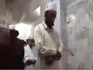 /fact-check/fact-check-video-of-imam-offering-namaz-amid-earthquake-goes-viral-know-the-truth-16695.html